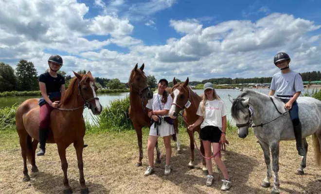 LE CENTRE EQUESTRE DE NOMAIN aux Championnats de France poney, Orchies, ECURIE NOEMIE SAMIJN